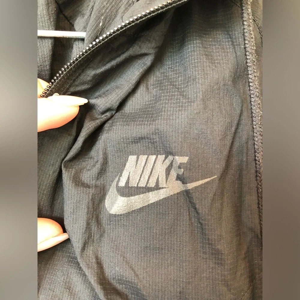 Men’s Black Dover Street Market × Nike NikeLab Windrunner Size M